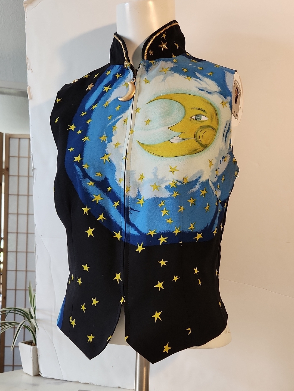 TAPP New York Moon & Stars Vest | Silk | Vintage | Sz M